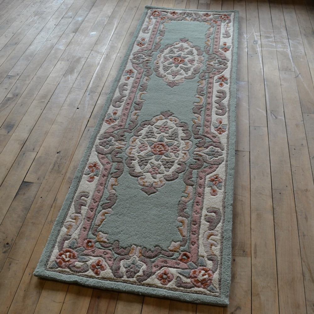 Shensi Traditional Wool Runner in Green